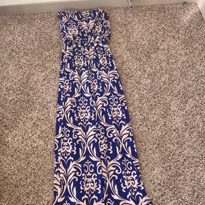 Maxi dress